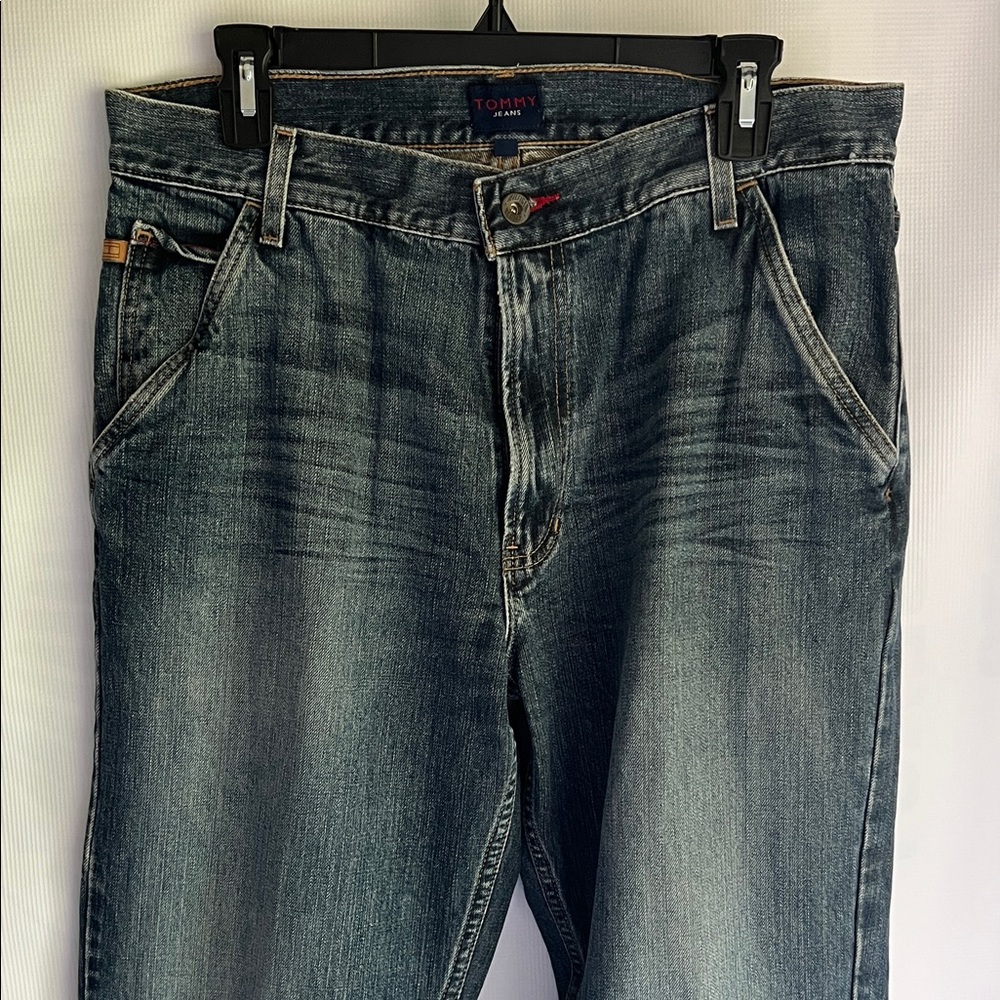Tommy Hilfiger Men's Faded Blue Relaxed Jeans 34x32 New